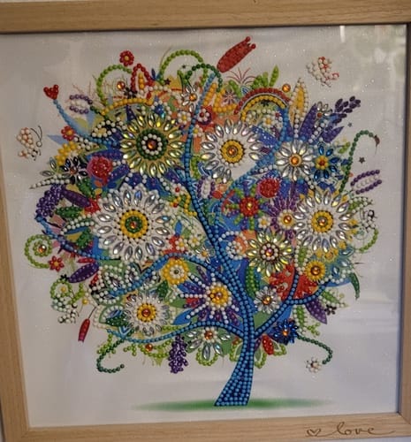 Customer photo review of Colorful Tree, Abstract | Glow-in-the-Dark Diamond Painting Kit