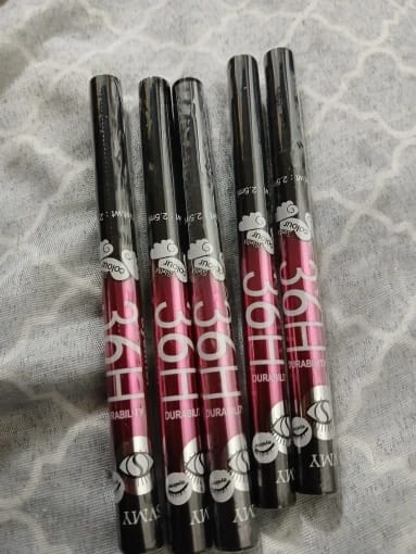 Customer photo review of Waterproof Black Eyeliner Pencil
