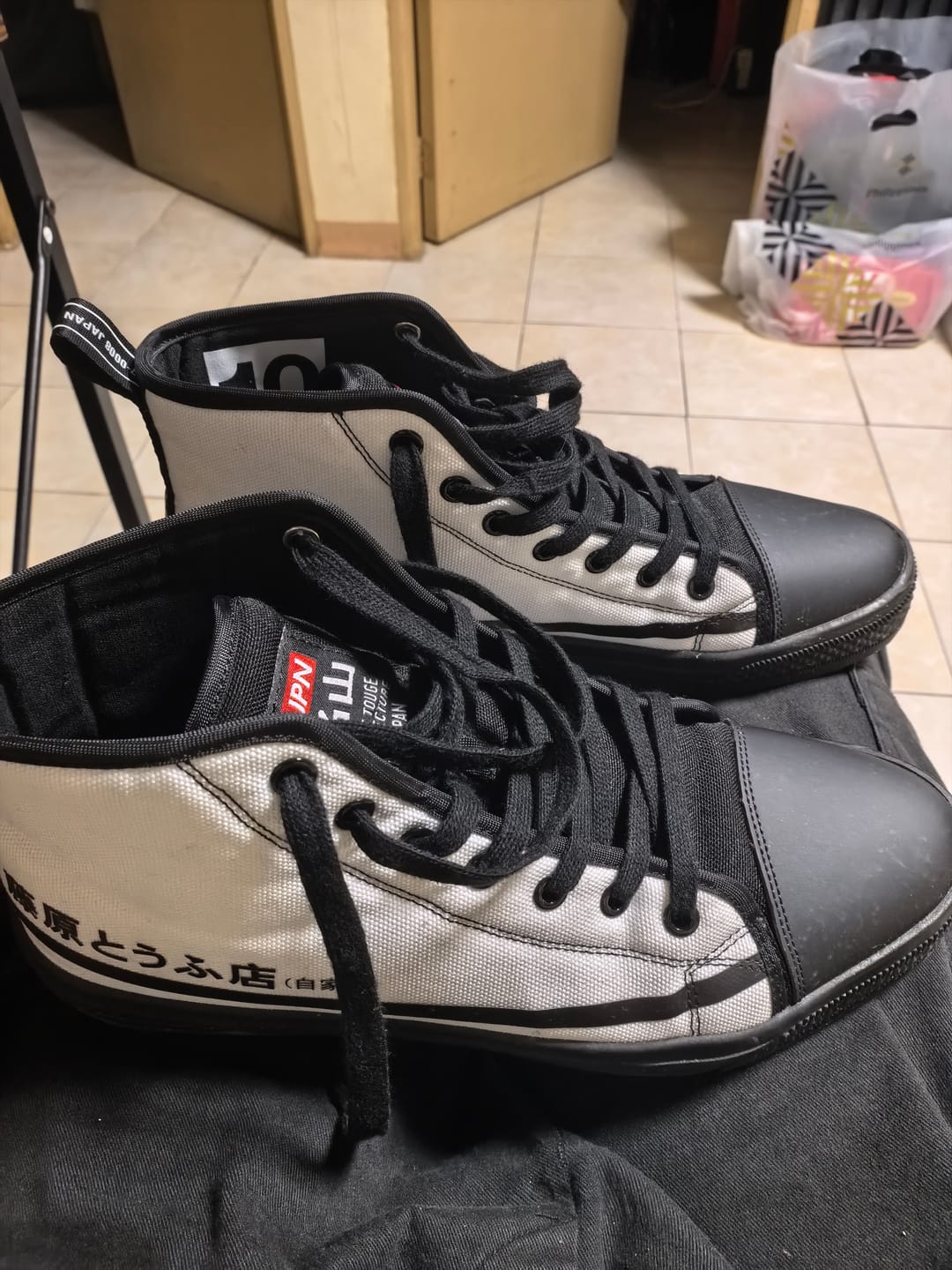 Customer photo review of HTXJPN Fuji2 High Top Sneakers