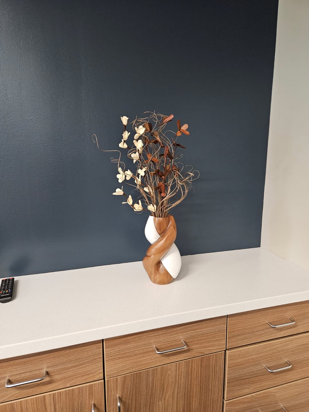 Customer photo review of Vase Wood Sculpture #WG028