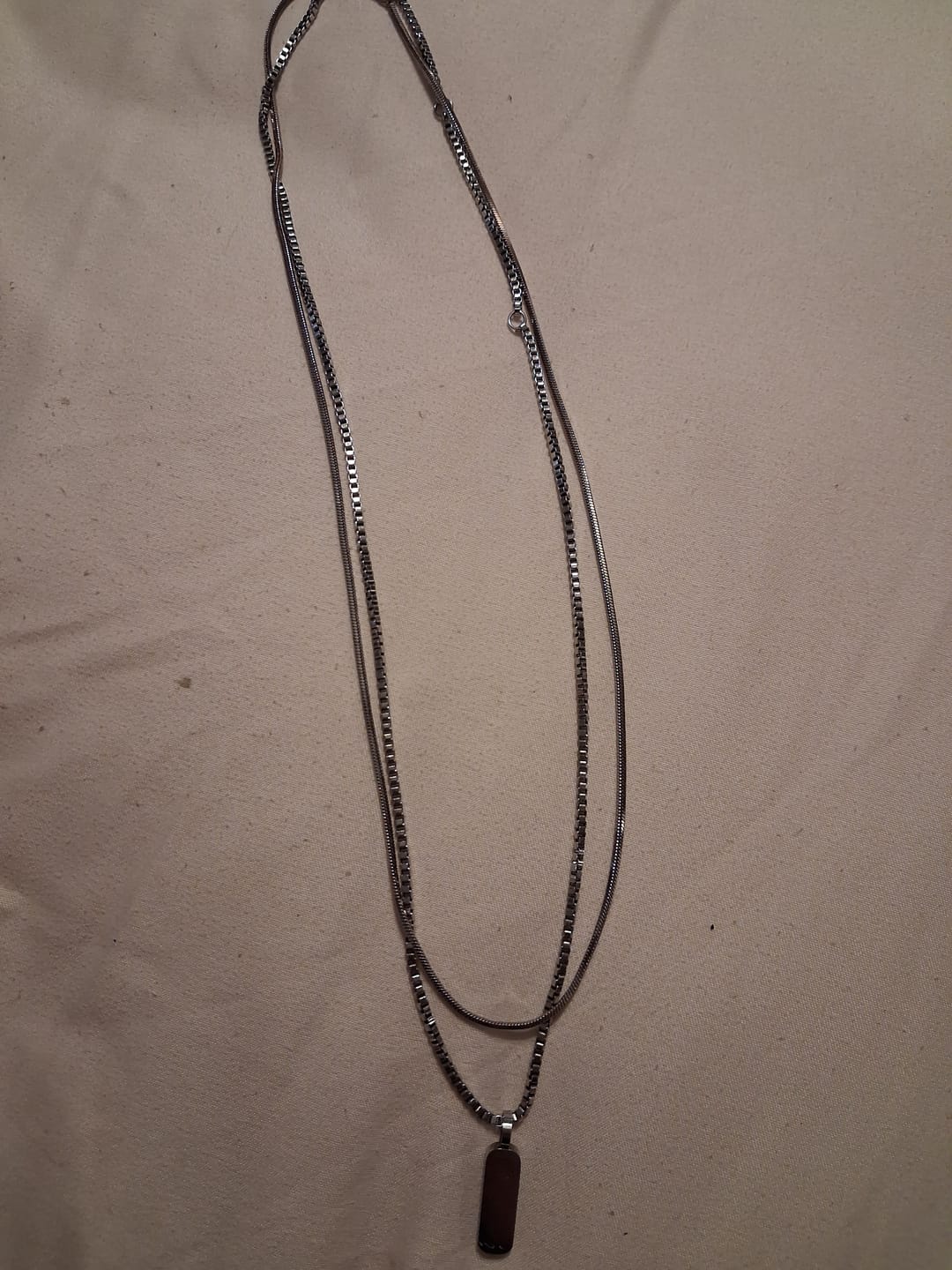 Customer photo review of Minimal Pendant & Box Chain