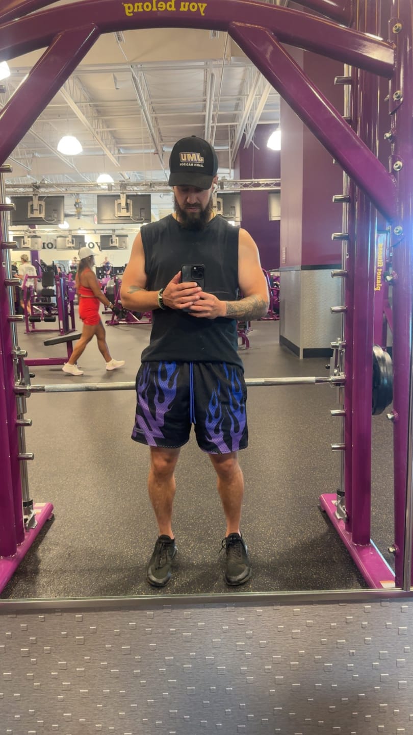 Customer photo review of 1111 -  Skulls & Roses Reversible Shorts