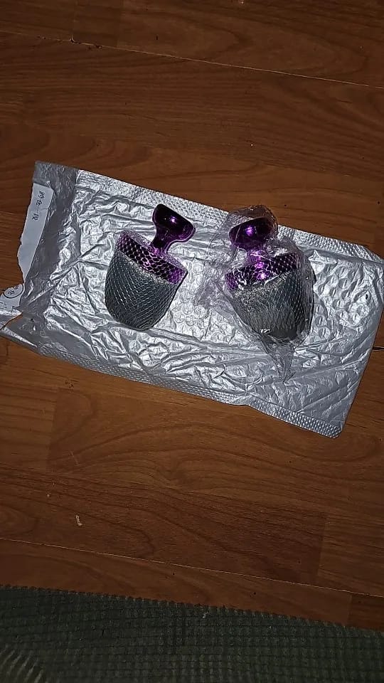Customer photo review of Extra Large Body Makeup Kabuki Brush