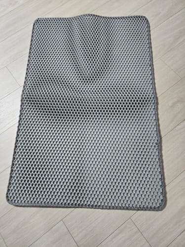 Customer photo review of The MiloPaw™ Ultimate LitterGuard