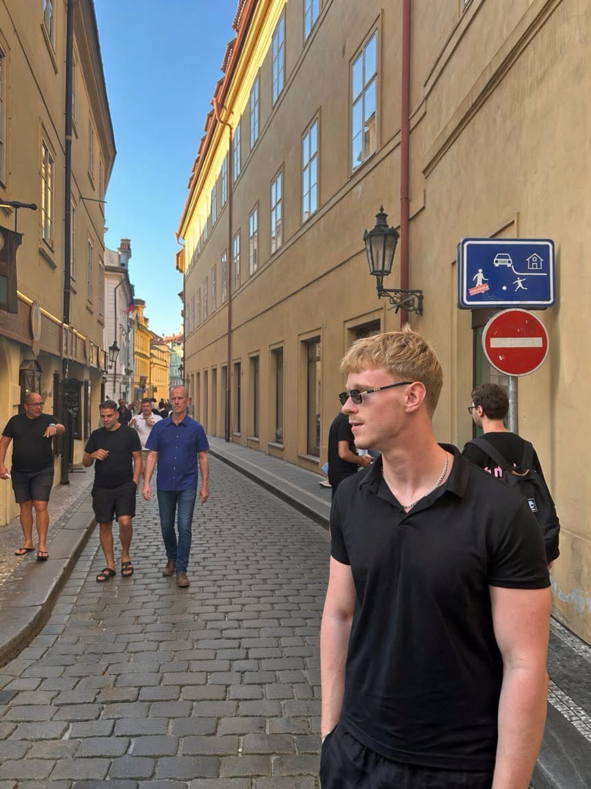Customer photo review of MONACO