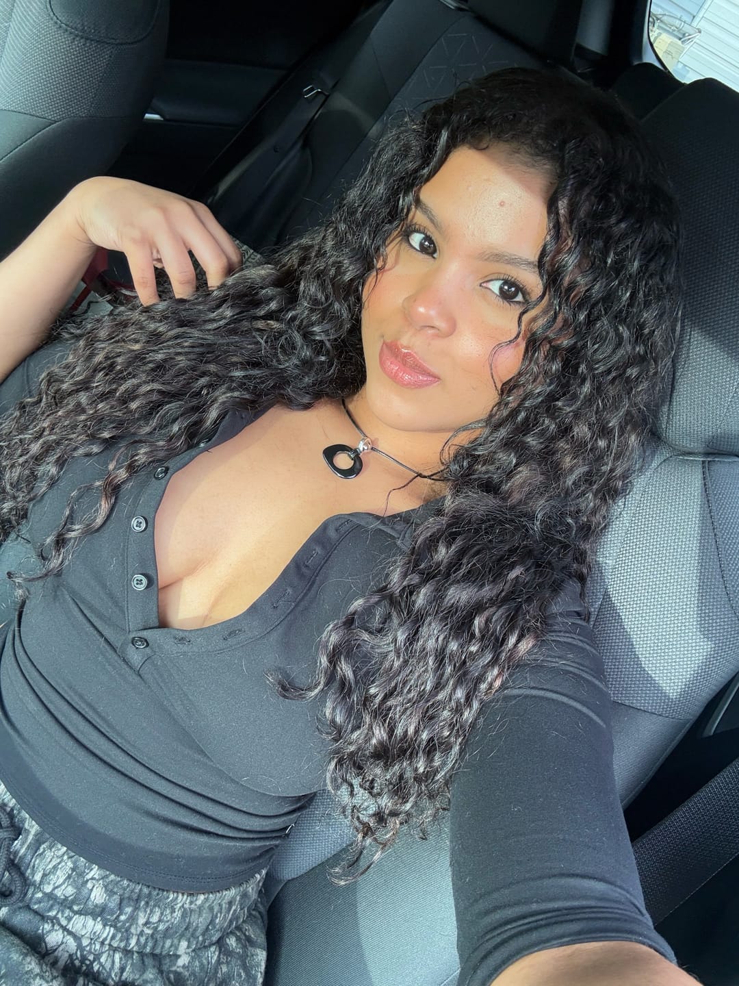 Customer photo review of Indian Curly Bundle