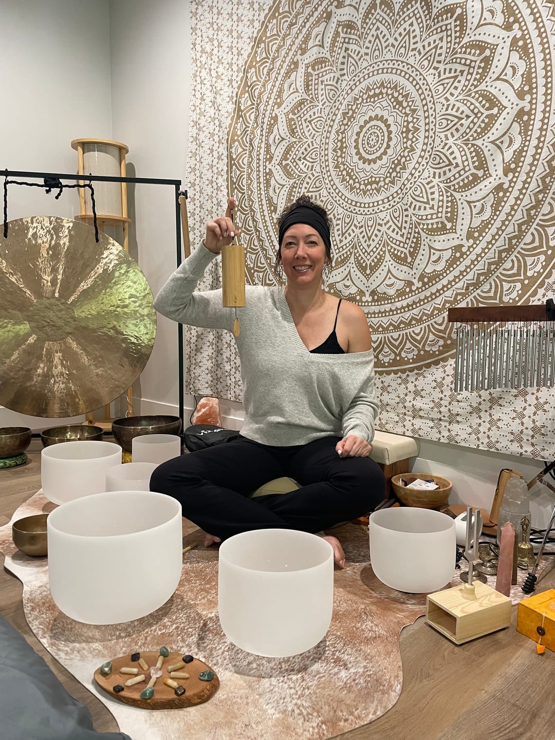 Customer photo review of Learn to Play the Crystal Singing Bowls Like Travis
