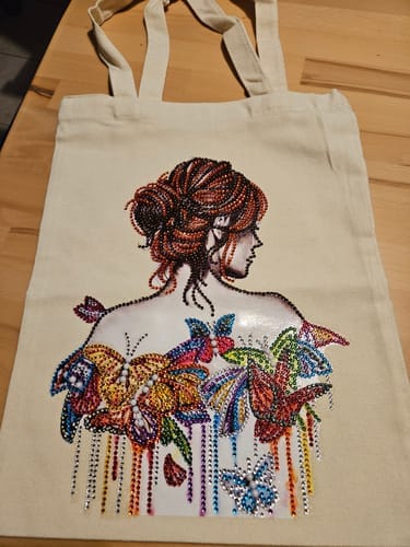 Customer photo review of Butterfly back | Diamond Painting Tote Bag Kit
