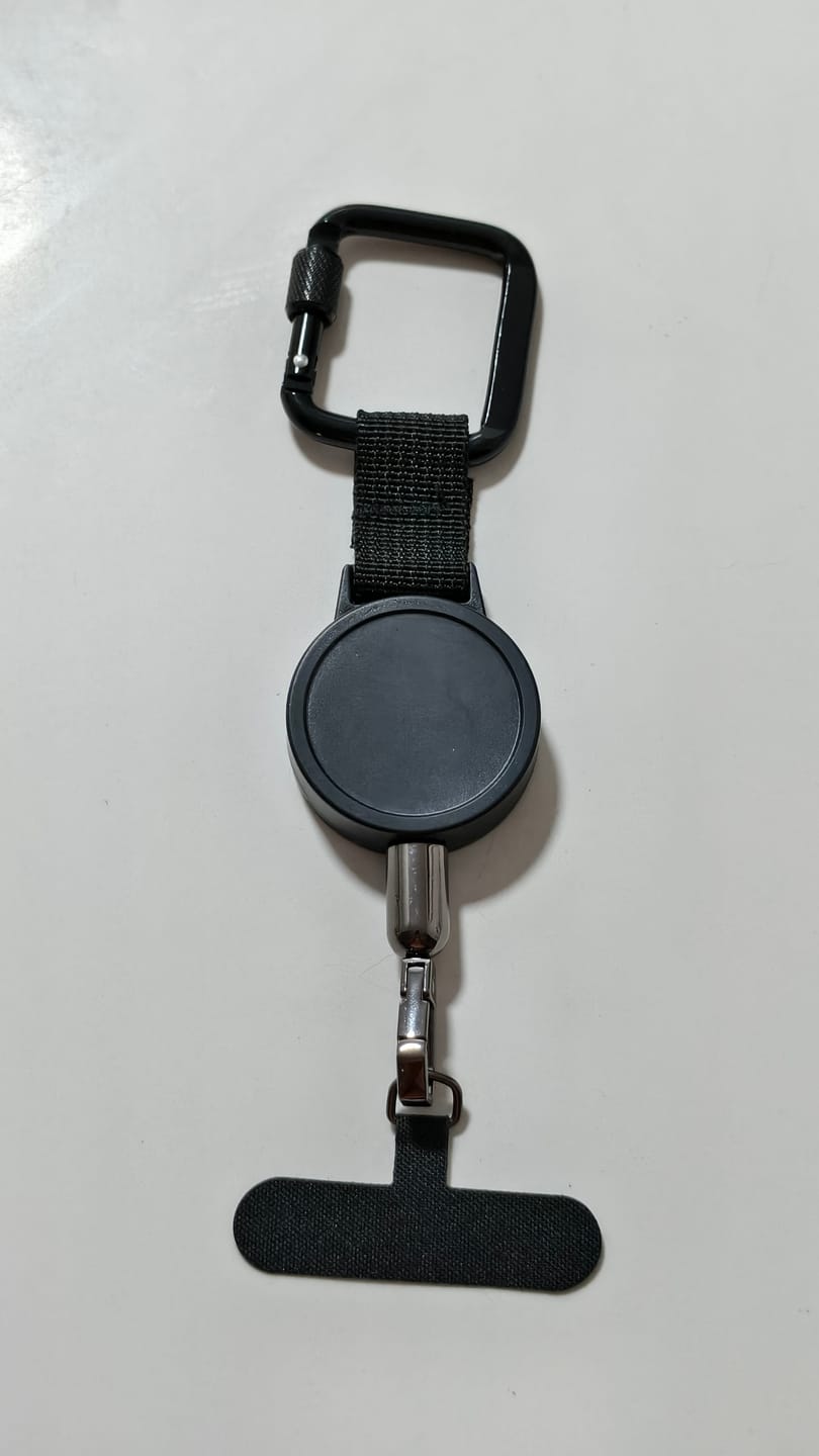 Customer photo review of SafePhone™ Correa Colgante Antirrobo para Móvil