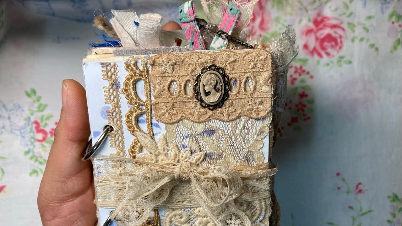 Customer photo review of 1.000+ Free Junk Journal Notes