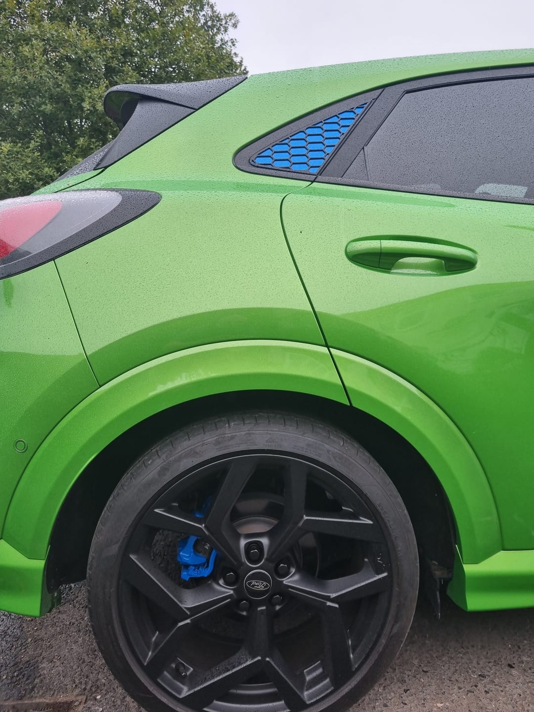 Customer photo review of Mk2/2.5 Puma Acrylic Rear Window Inserts (Pair) (Painted Finishes)