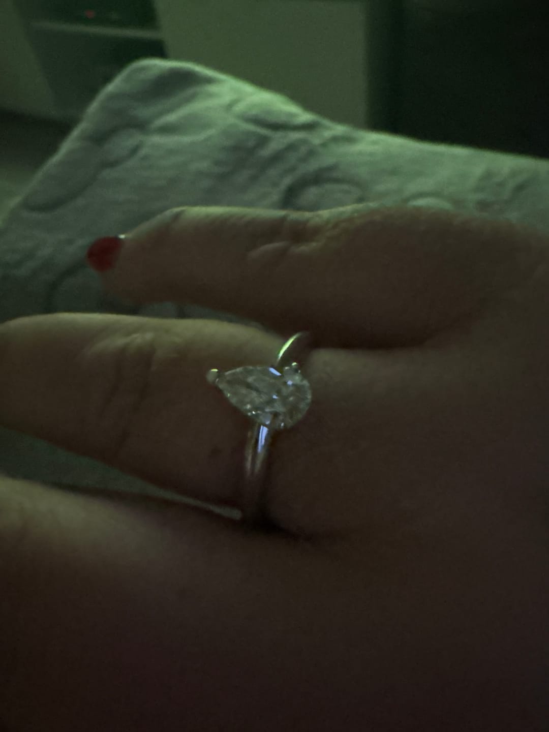 Customer photo review of Versa 1Ct Solitaire Lab Grown Diamond Ring in Silver