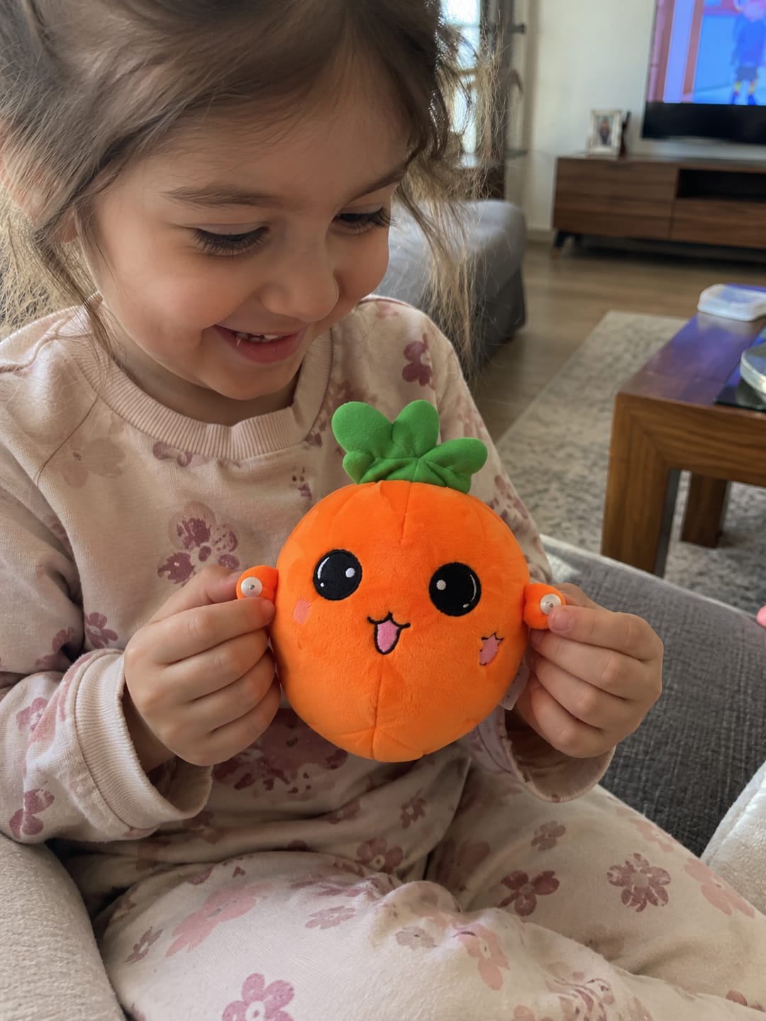 Customer photo review of Meyvelodi Müzikli Peluş