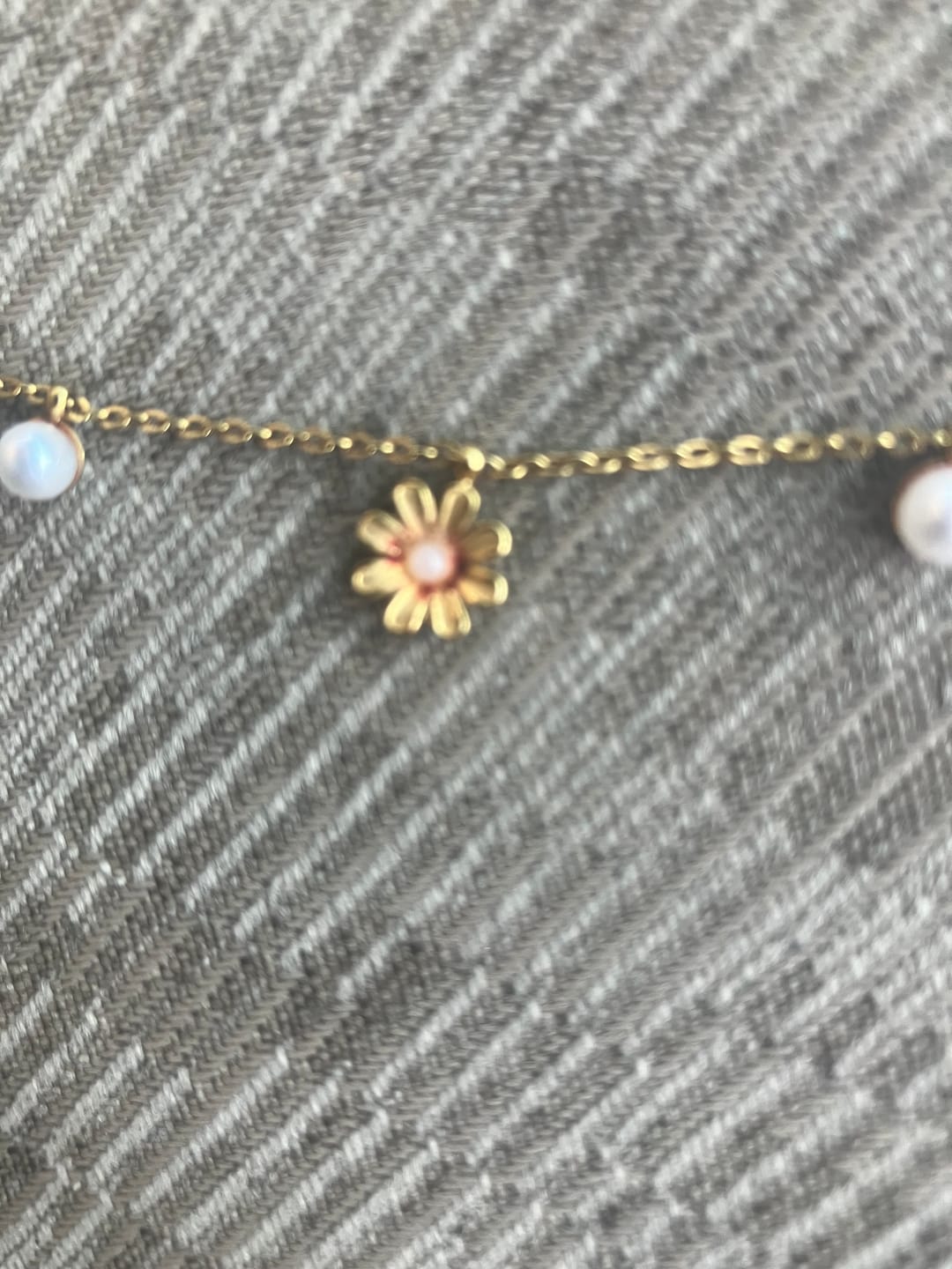 Customer photo review of Autumn Flower & Pearl Necklace