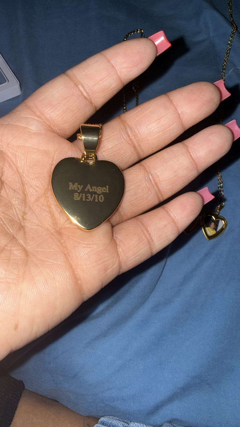 Customer photo review of Iced Heart Photo Pendant w/ Engrave