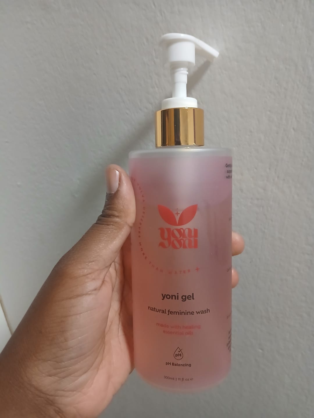 Customer photo review of Yoni Gel