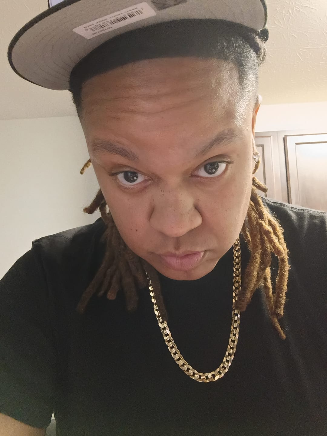 Customer photo review of Cuban Concave 10mm 24 Inch Gold Plated Hip Hop Chain Necklace