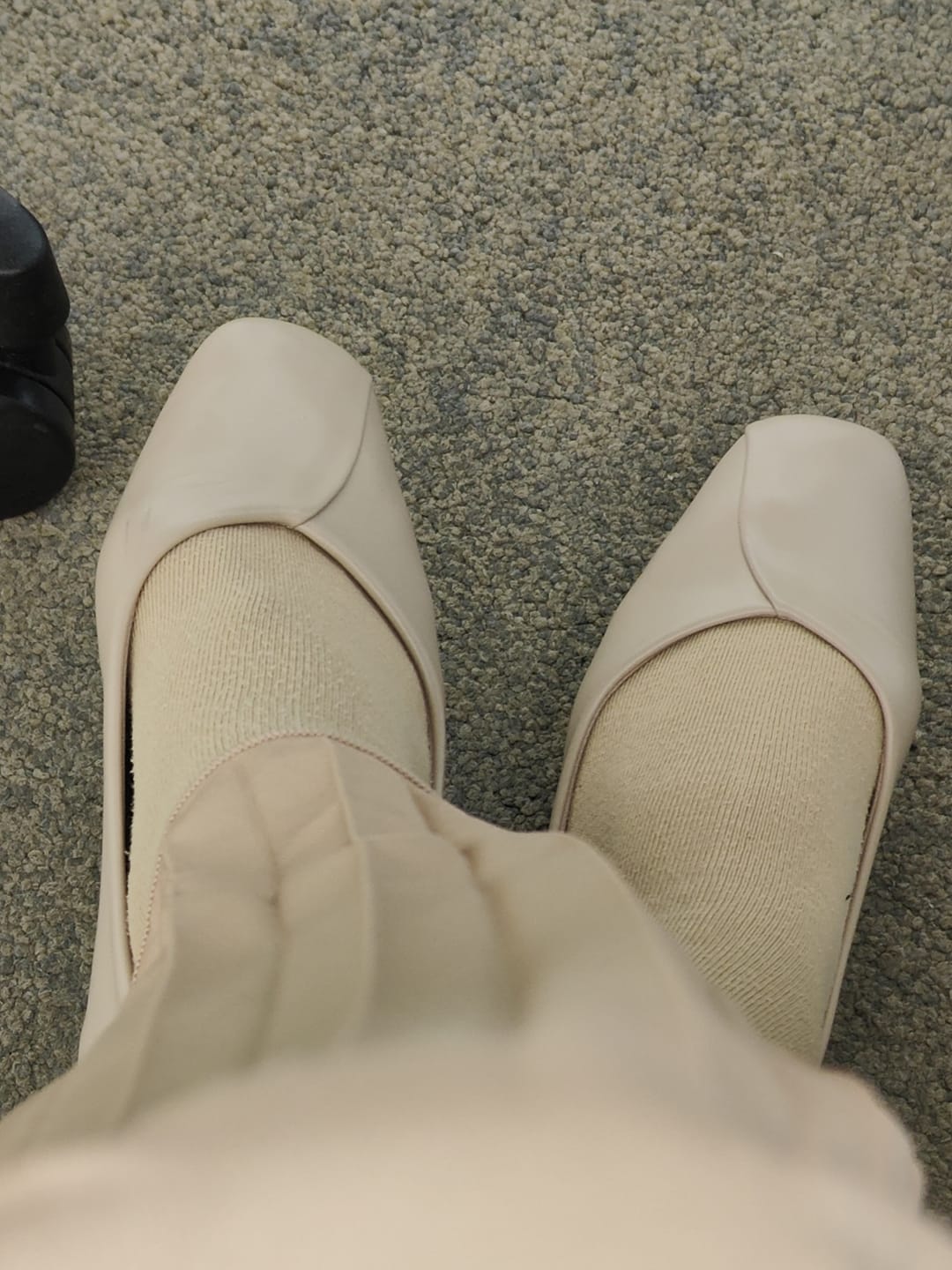 Customer photo review of Tulip Flats & Ballerina In Almond