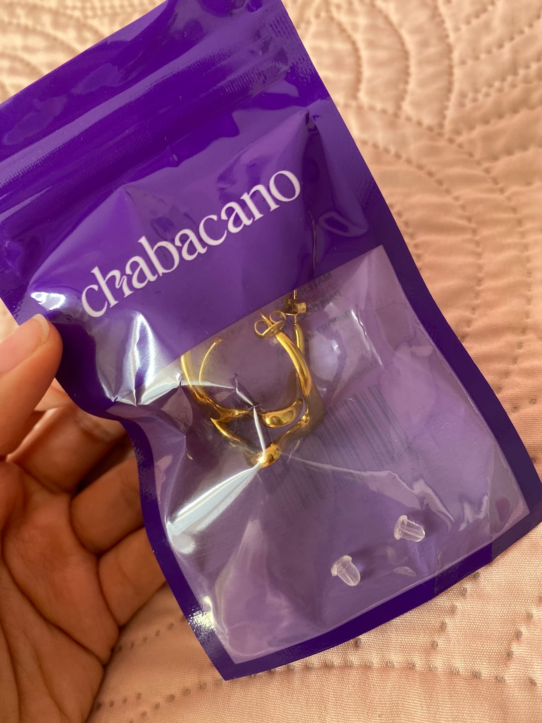Customer photo review of Aretes Arisbe