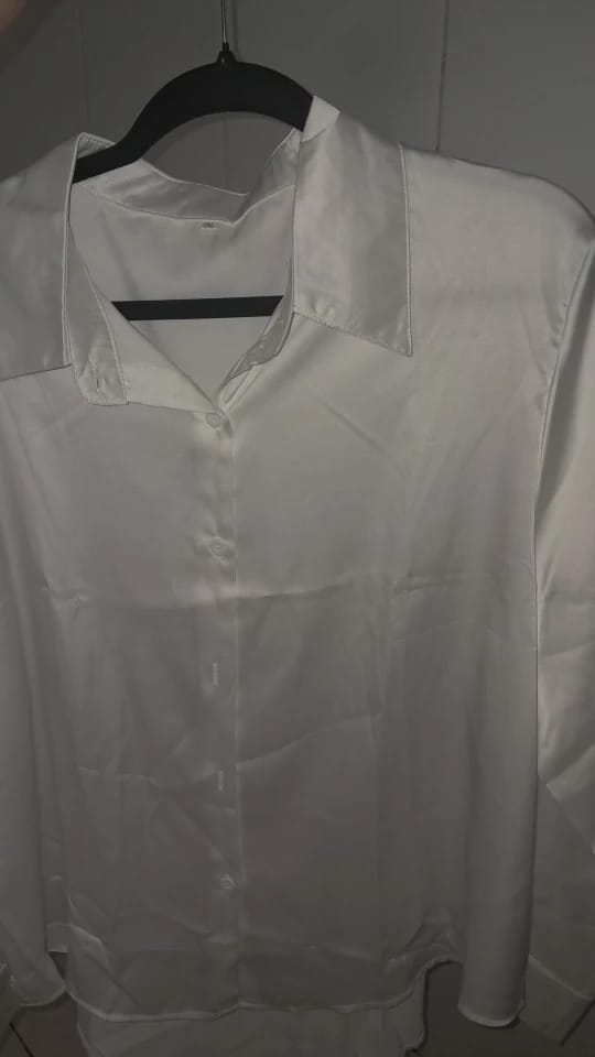 Customer photo review of Long Sleeve Apparel