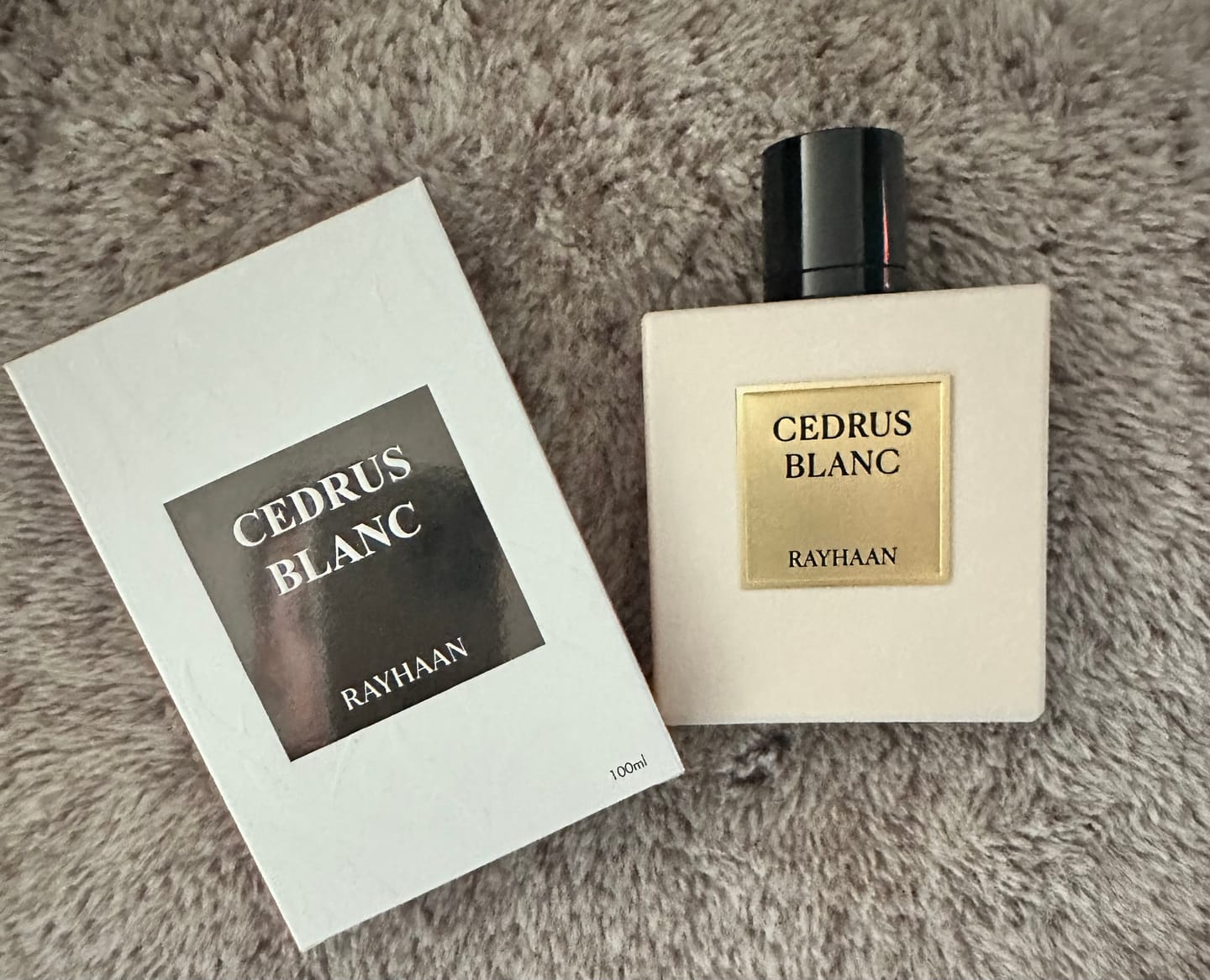 Customer photo review of PERFUME RAYHAAN CEDRUS BLANC - 100ML