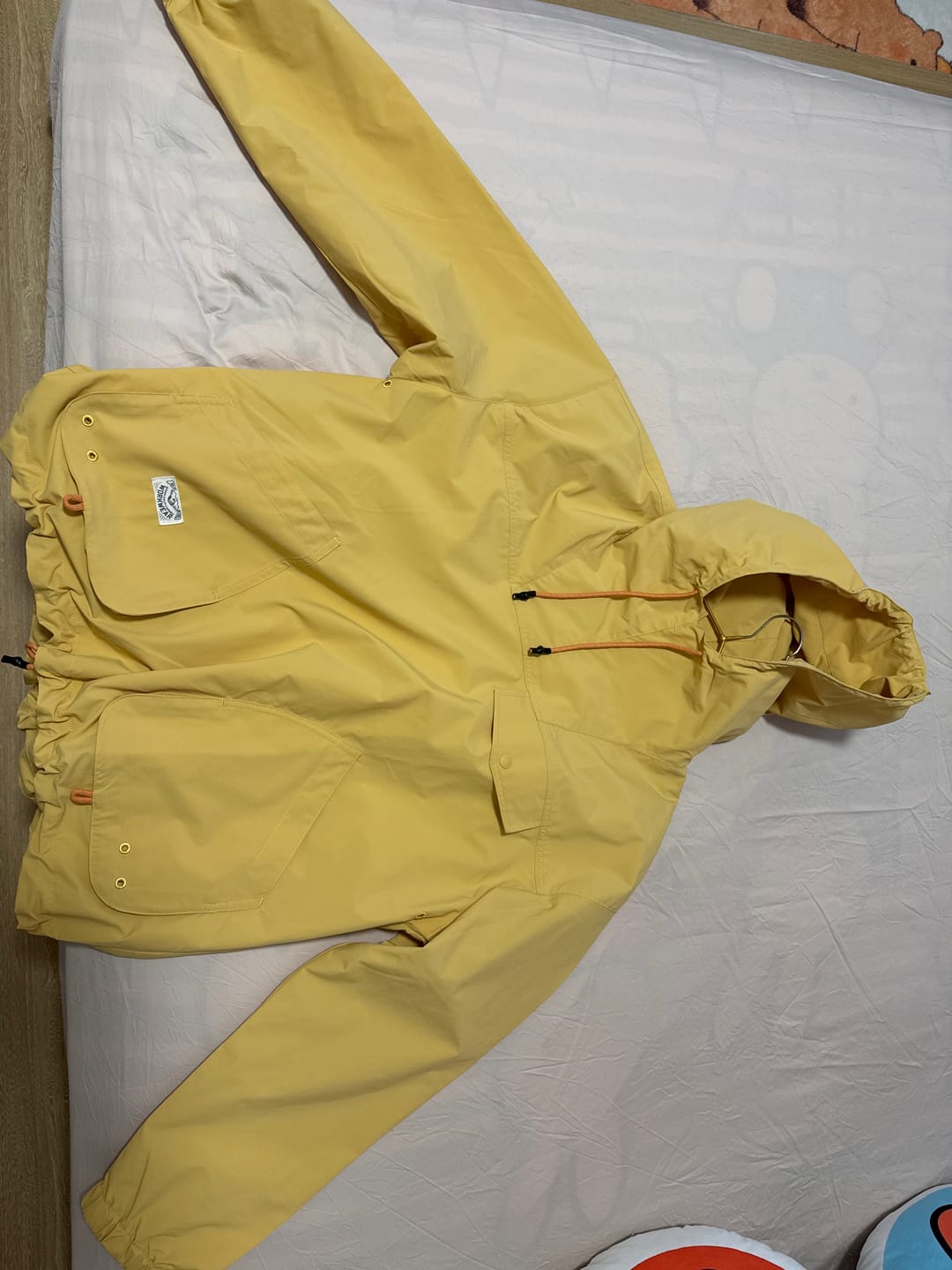 Customer photo review of URBAN OUTDOOR　大容量ポケット機能マウンテンパーカー