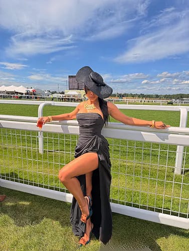 Customer photo review of Cyra Maxi Dress