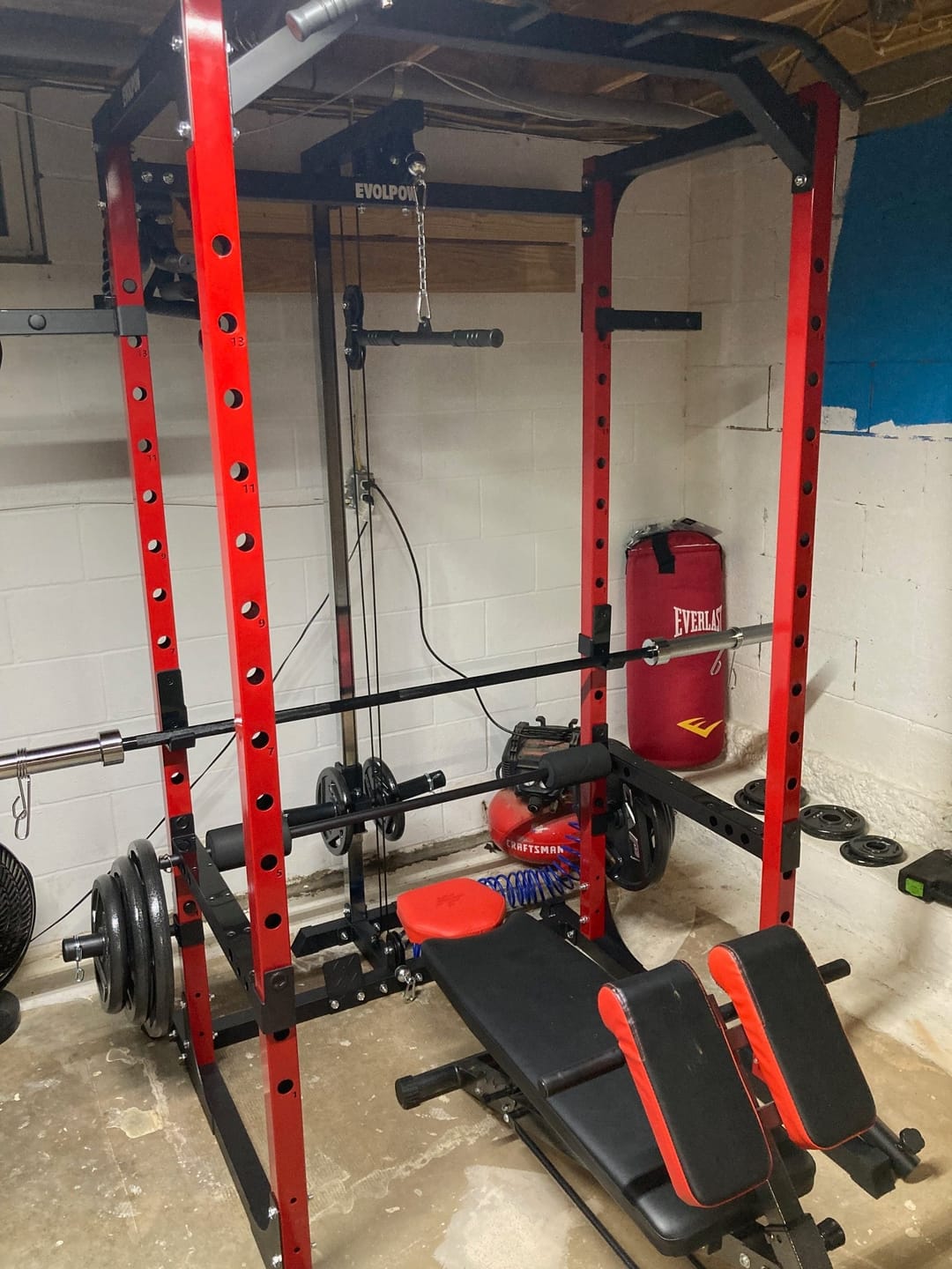 Customer photo review of EVOLPOW P2A Brute All-in-One Power Rack Home Gym - For Beginner