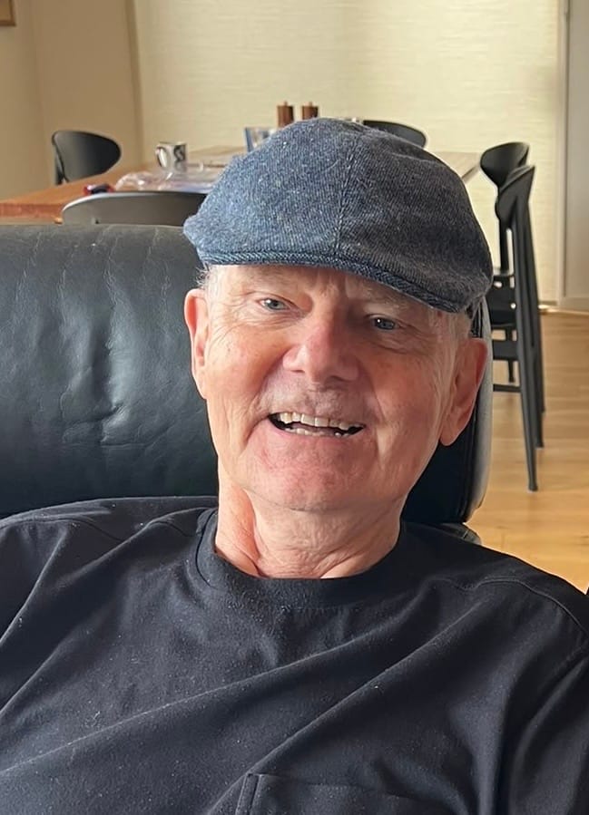 Customer photo review of Erin Cap Tweed