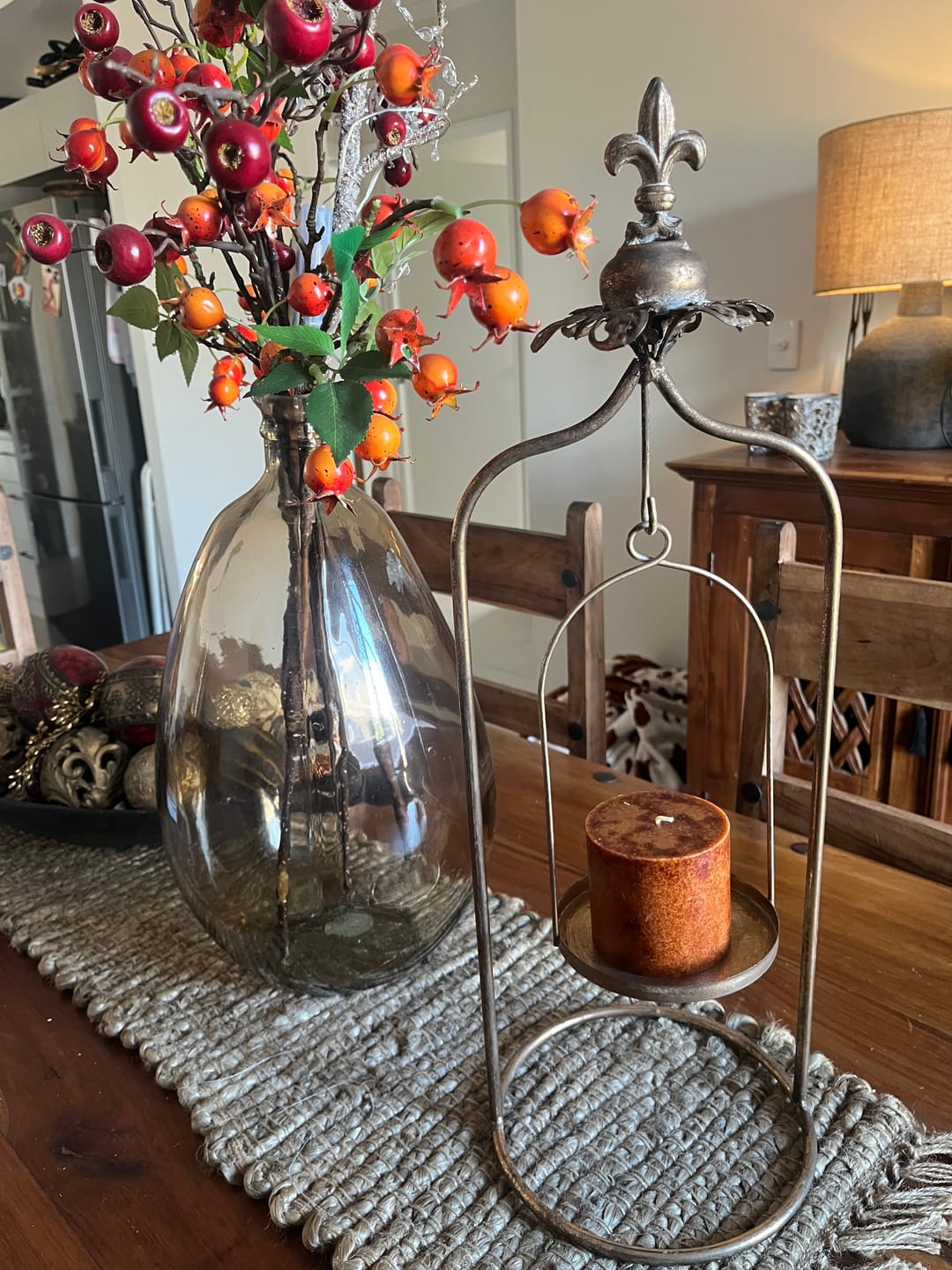 Customer photo review of Julien French Provincial Hanging Candle Holder, Fleur-de-Lis Finial, Aged Metal Arched Stand