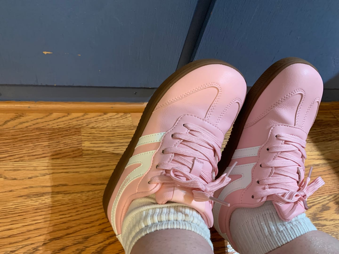 Customer photo review of Laurel - Wide Toe Shoes