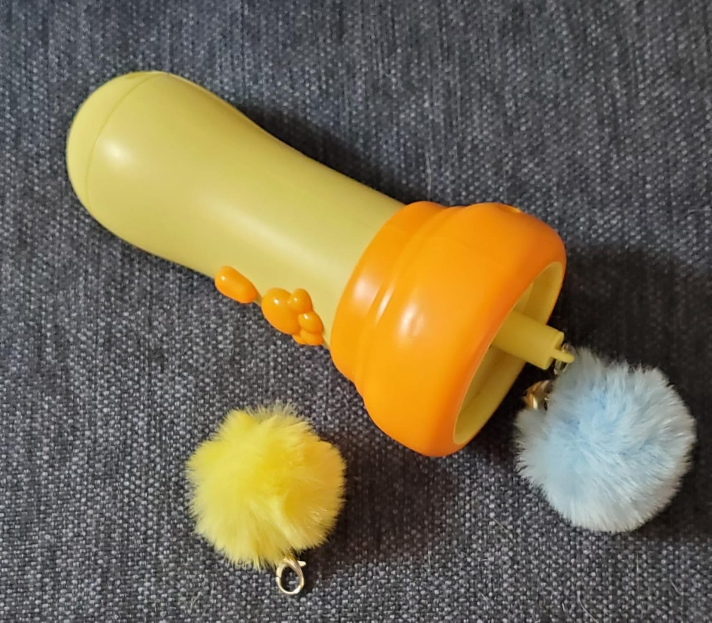 Customer photo review of PounceLoop™ One-Button Retractable Cat Toy Launcher