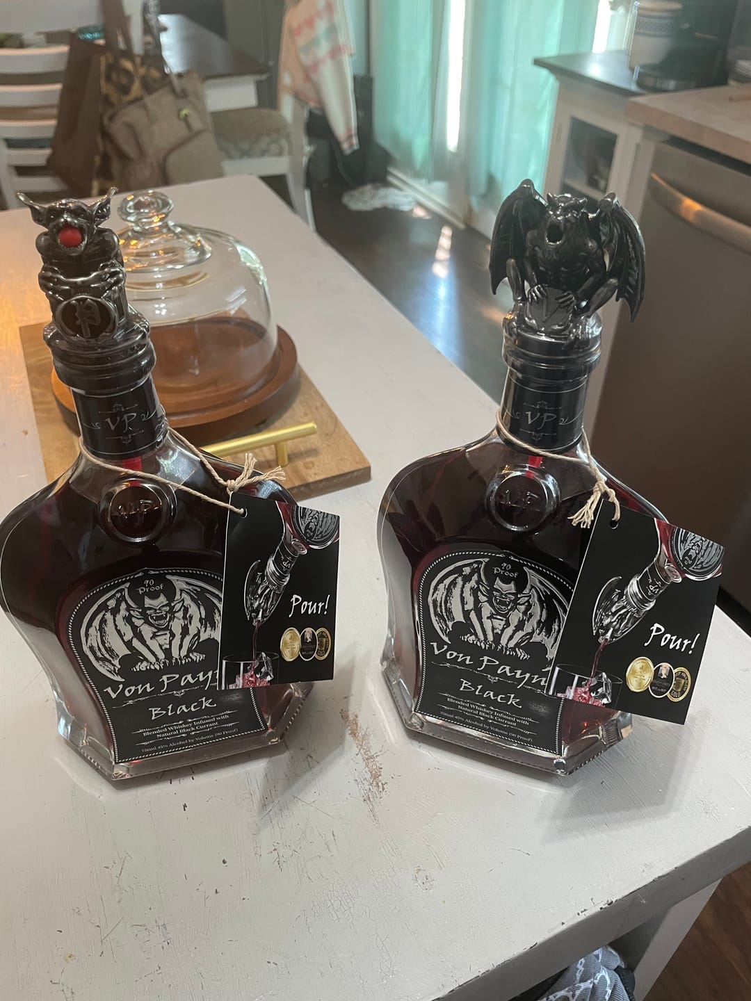 Customer photo review of Von Payne Black