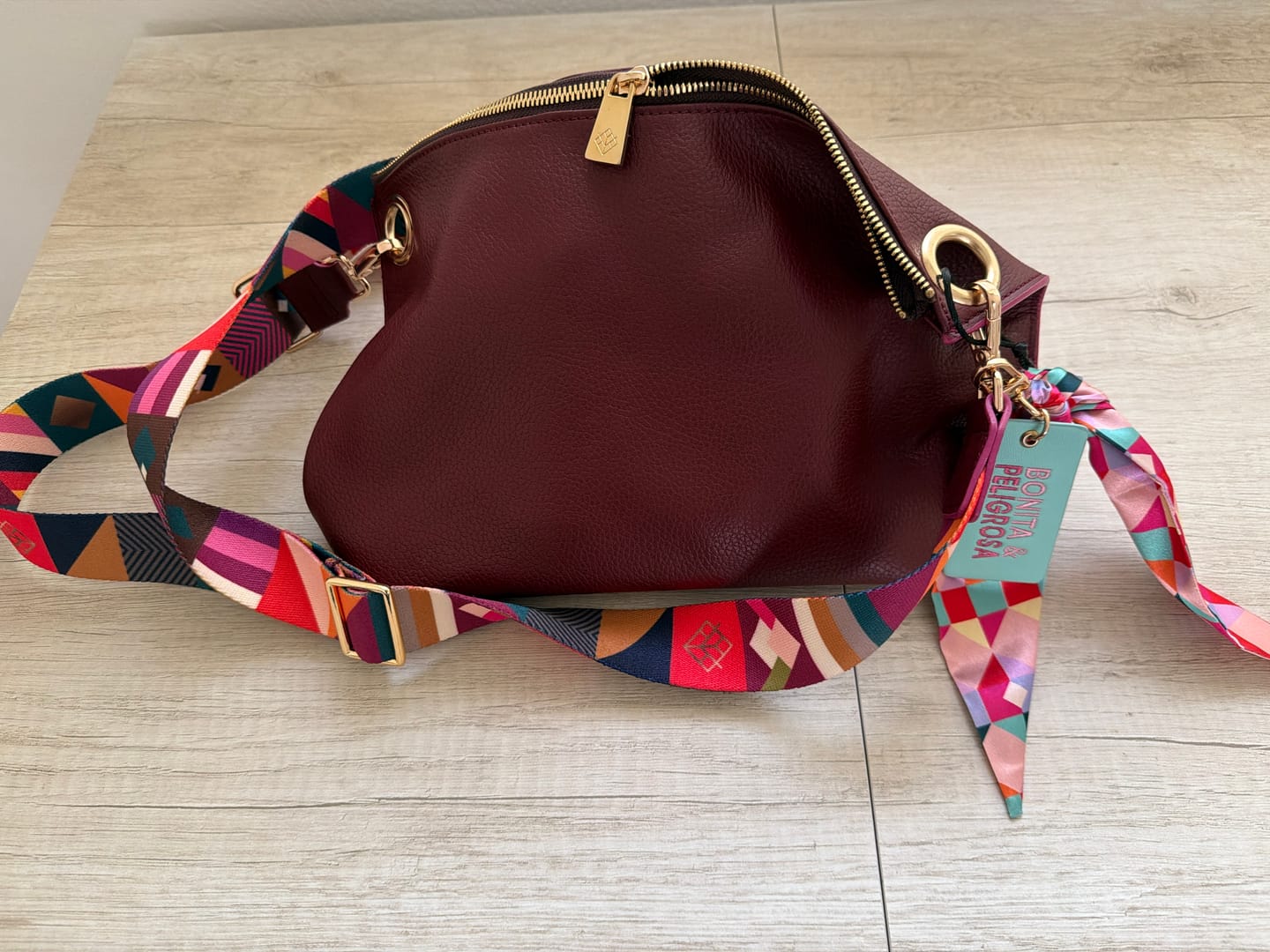 Customer photo review of Crossbody Leonora Merlot - 2 Straps