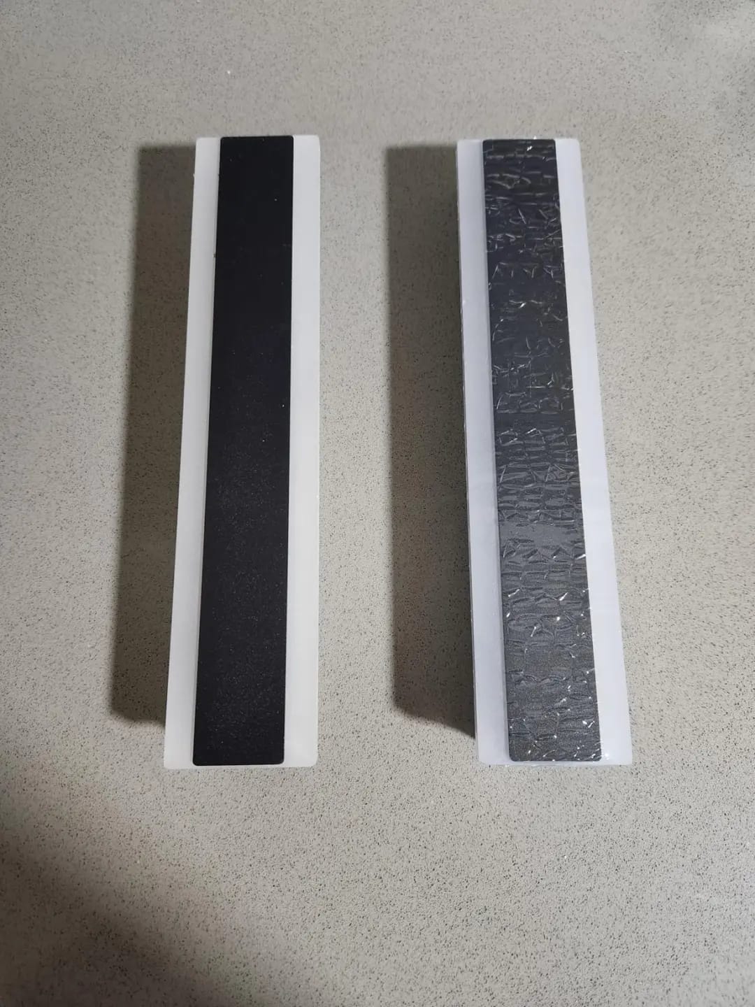Customer photo review of Black Wall Sconce for Bedroom, Aluminium Column, 40 cm