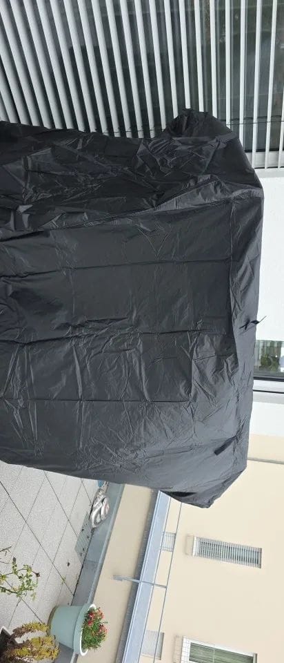 Customer photo review of Capa de Proteção Impermeável para Balanço de Jardim