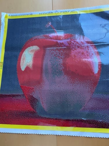 Customer photo review of Shiny Apple | AB Diamond Painting Kit