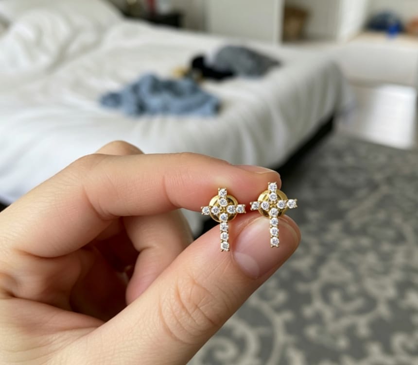 Customer photo review of 【US 3 Days Delivery】GL Iced Out Cross Earring Paved VVS Round Cut Moissanite  16K Gold Plated