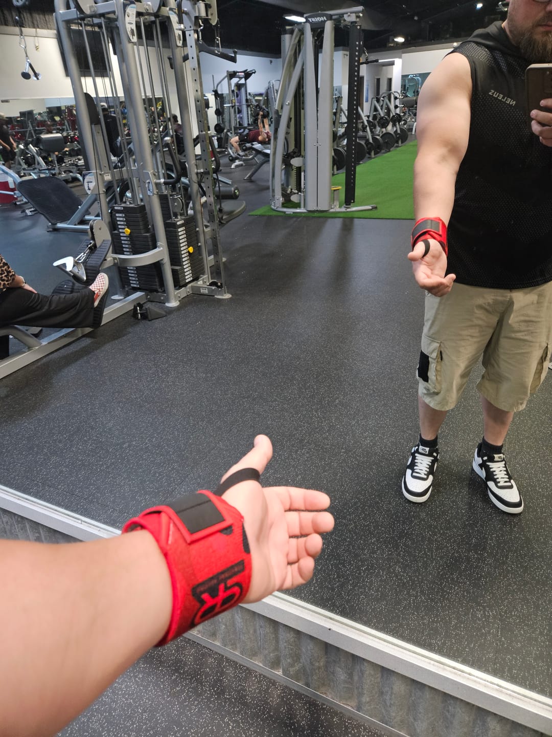 Customer photo review of Wrist Wraps - Red Camo