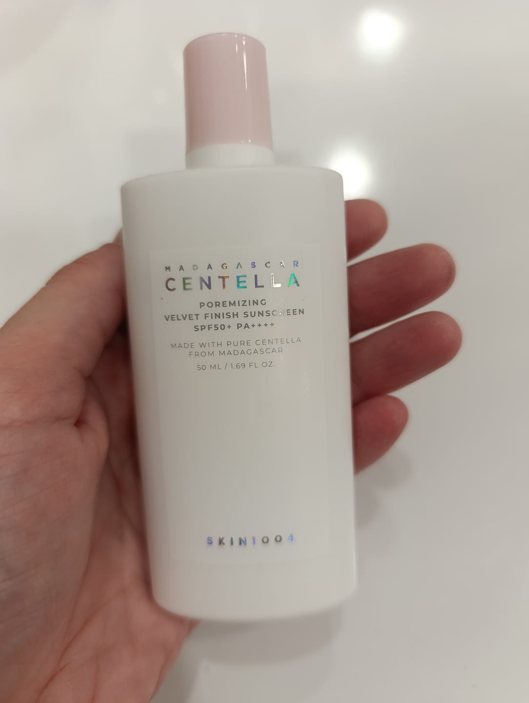 Customer photo review of Matējošs SPF Krēms SKIN1004 Madagascar Centella Poremizing Velvet Finish Sunscreen SPF50+ PA++++