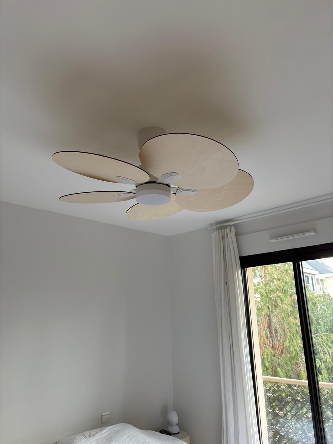 Customer photo review of Lotus | Ventilateur de plafond