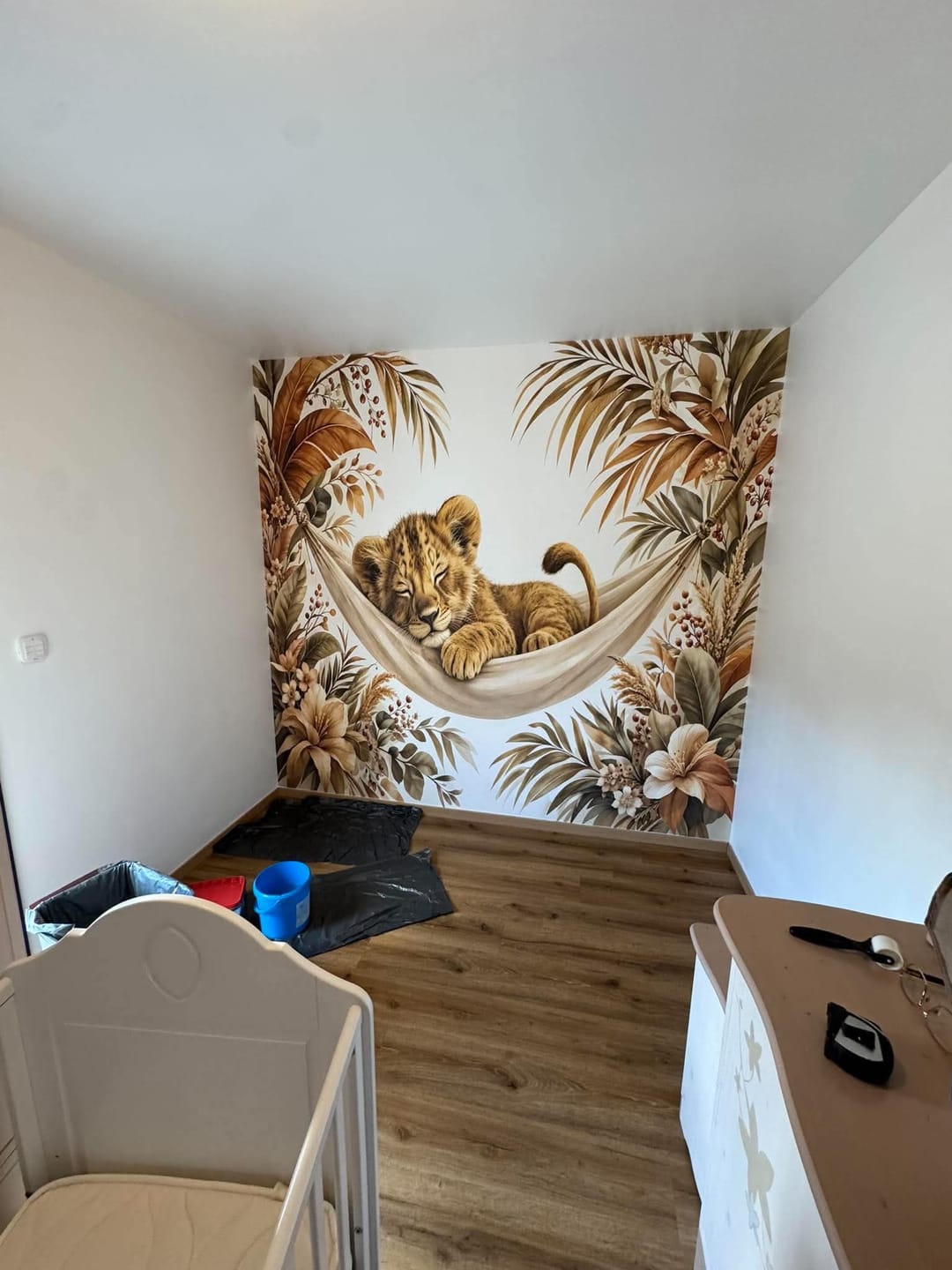 Customer photo review of Papier Peint Animaux   Lionceau Hamac Boho