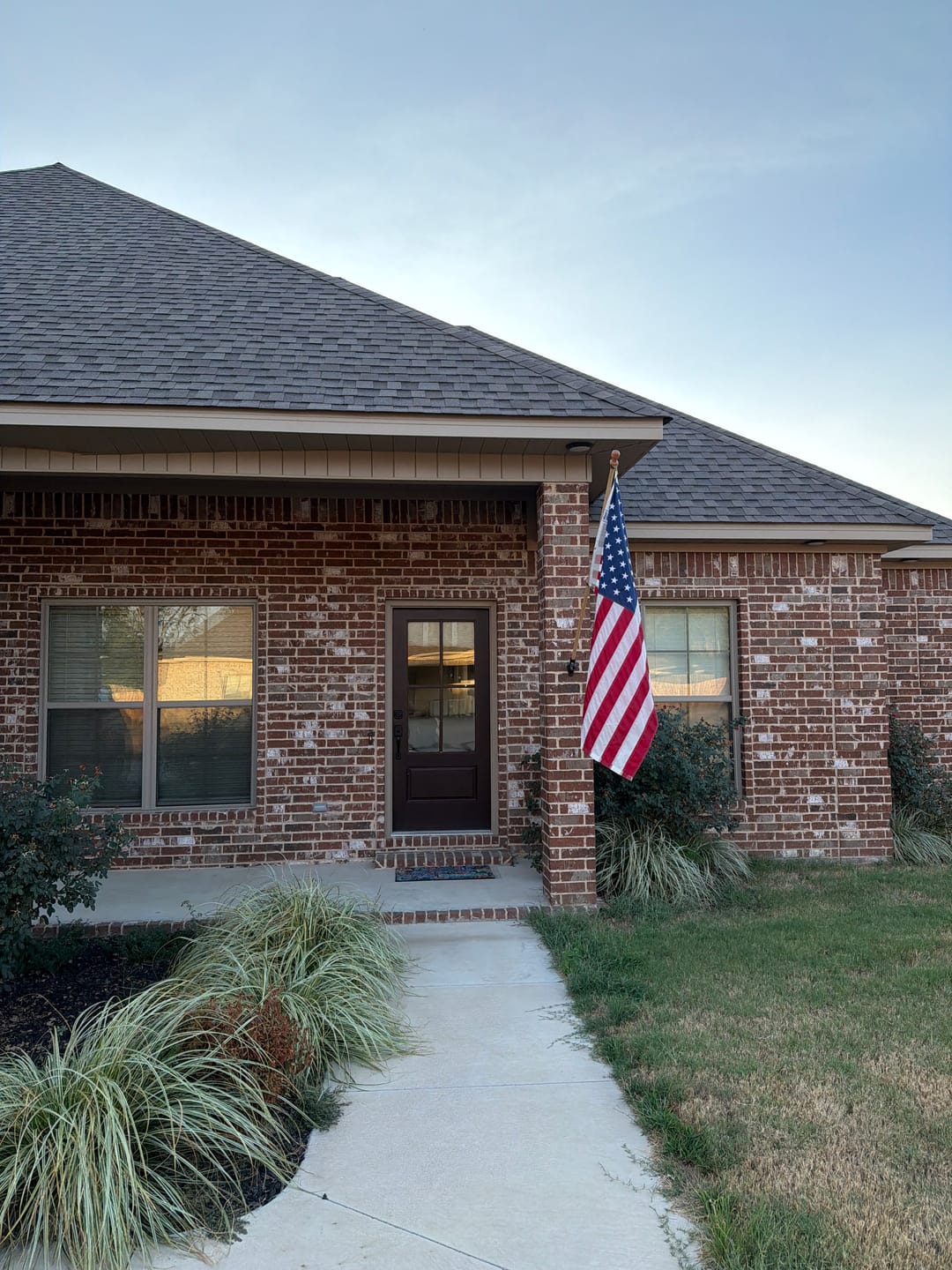 Customer photo review of 3' x 5' American Flag Set