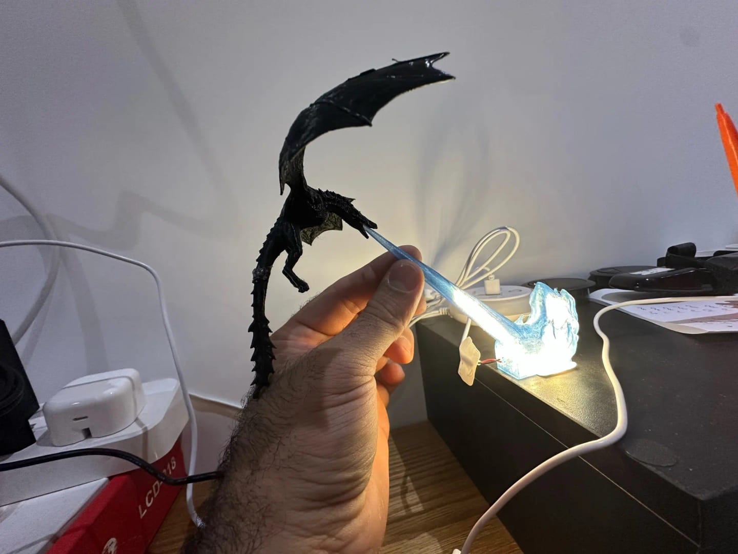 Customer photo review of DragonFlame™ – Lámpara Dragón 3D