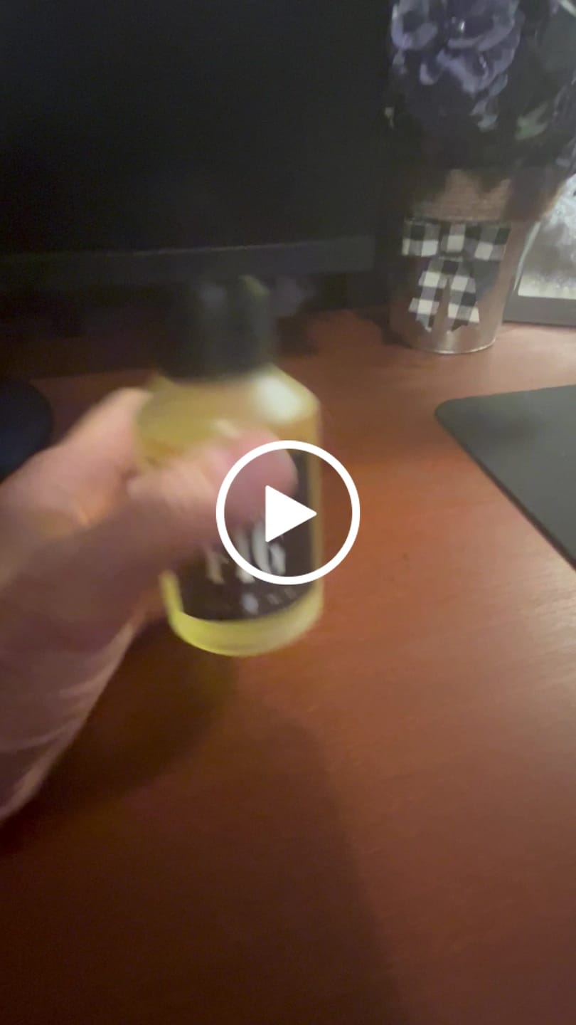 Customer video review of FORBIDDEN FIG BODY OIL