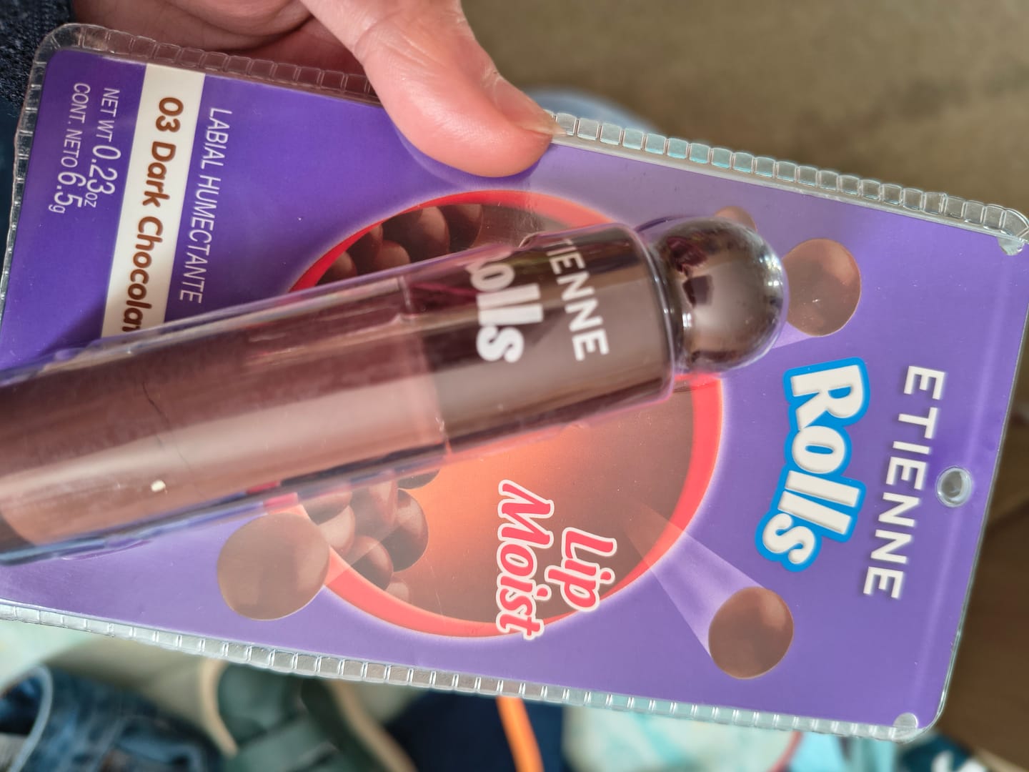 Customer photo review of Etienne X Rolls Lip Moist Labial Líquido Tono Dark Chocolate