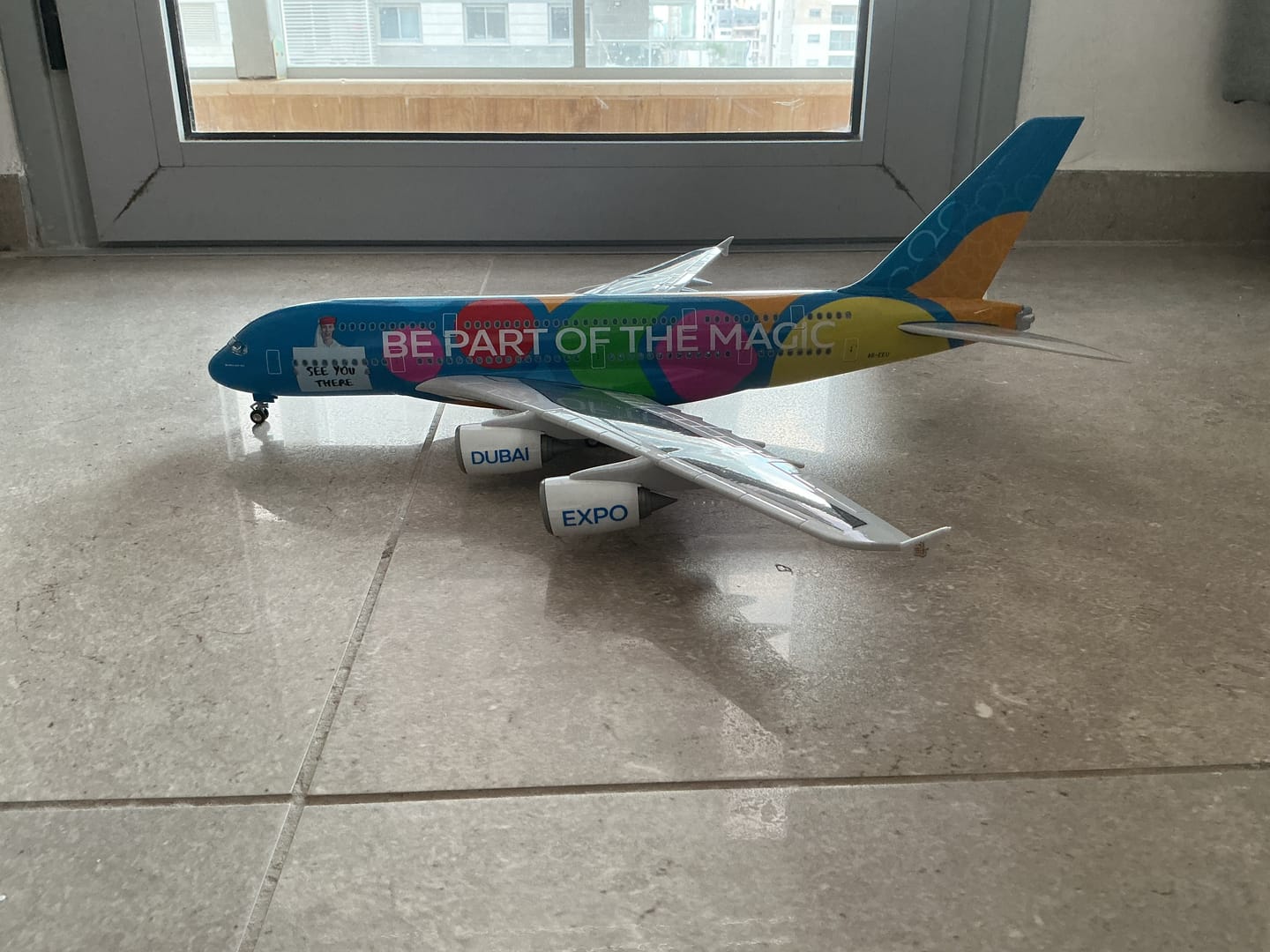 Customer photo review of Airbus A350 XWB Prototype Carbon Fibre Livery 1:142 Scale Model