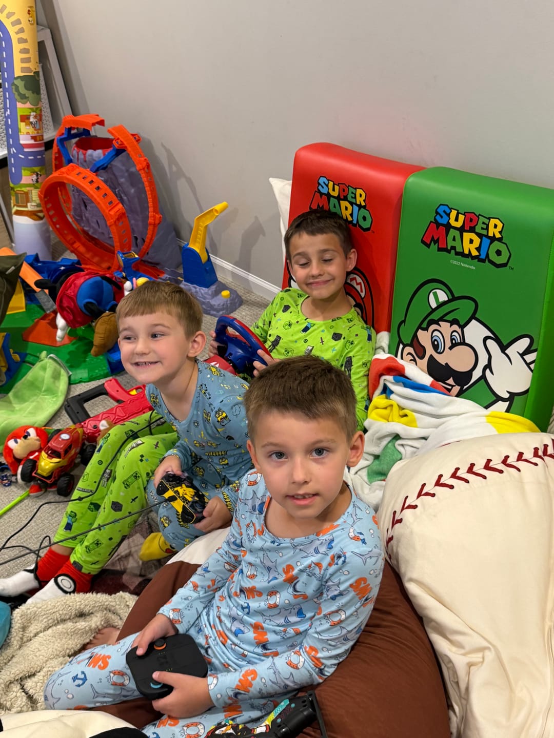 Customer photo review of JAWS Bamboo Kids Pajamas