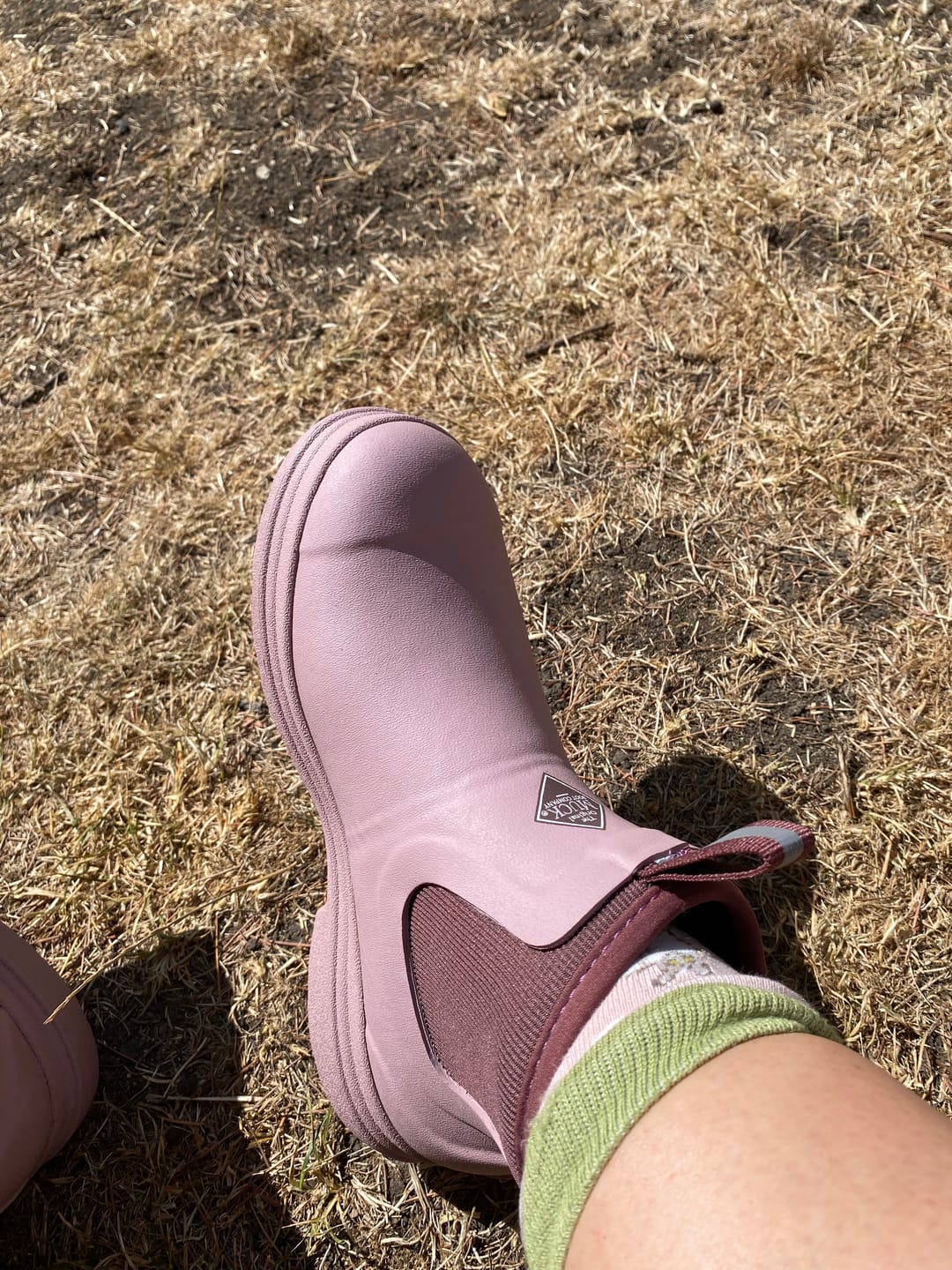 Customer photo review of Women's Rainscape Chelsea Boots