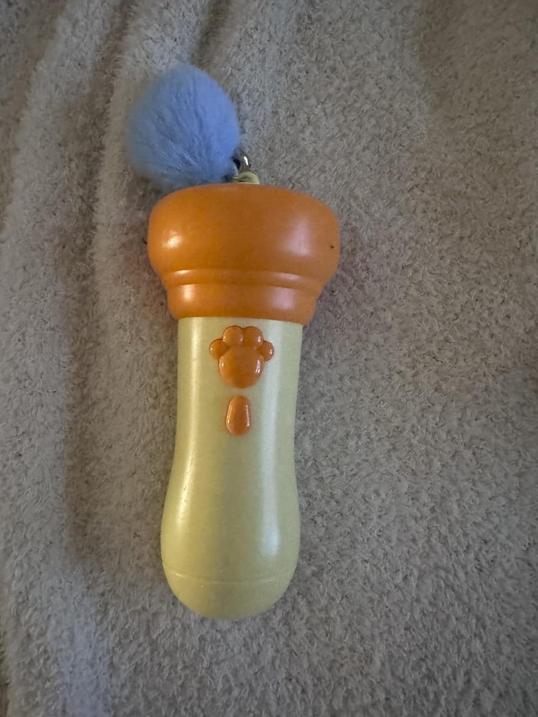 Customer photo review of PounceLoop™ One-Button Retractable Cat Toy Launcher